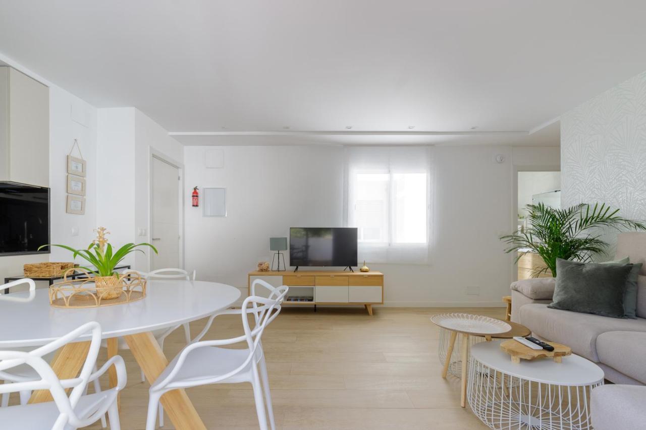 Spacious & Quiet Apartment By Hellomalaga - Azahar Buitenkant foto